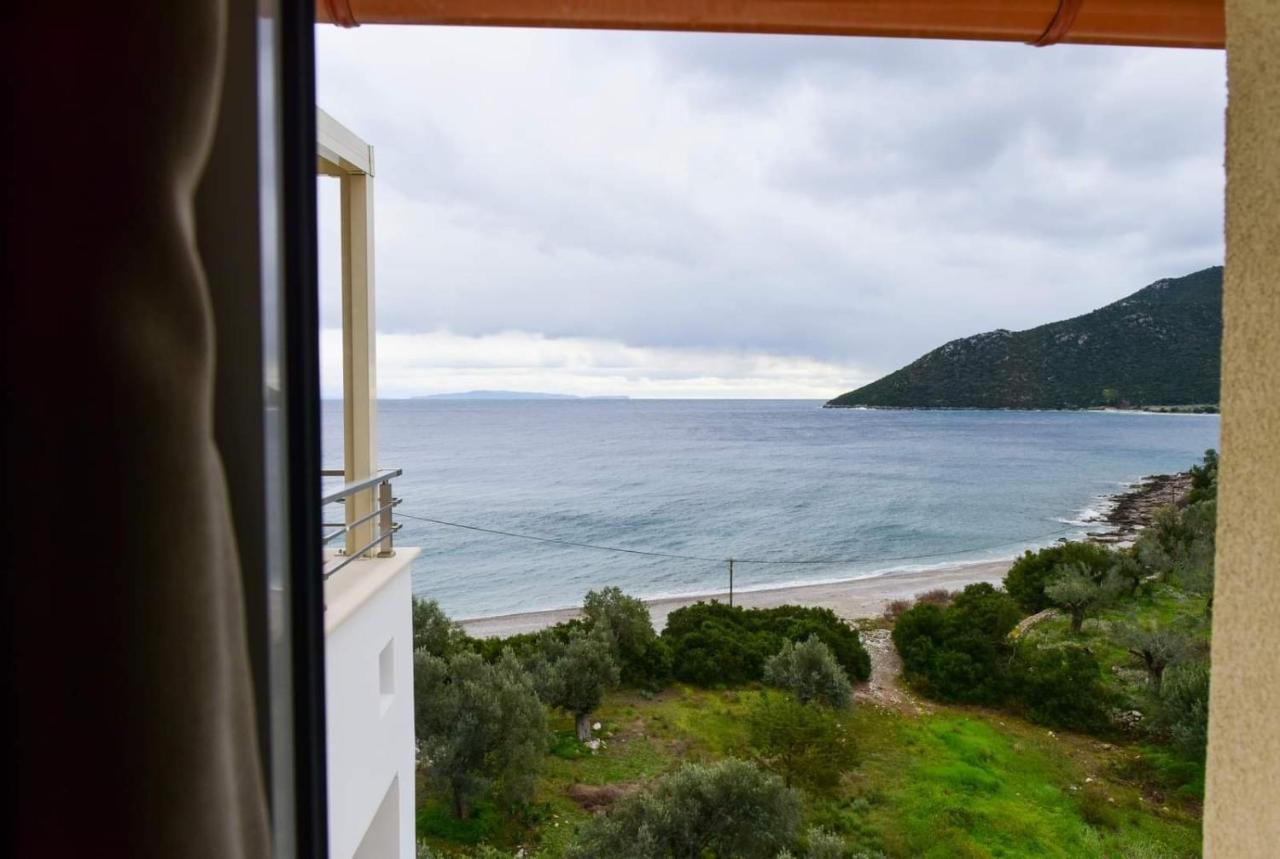 Nikole'S Villas Luxury 180M2 Tirós Exterior foto